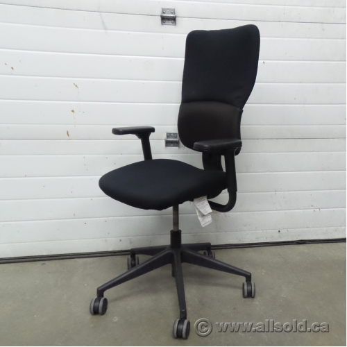 Steelcase Turnstone Let s B Black Adjustable Rolling Task Chair
